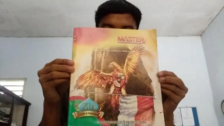 Garuda Menari di Sampul LKS Ini Keren Sih, Tapi Dianggap Melecehkan Lambang Negara 5