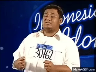 Perubahan Penampilan Mike Mohede dari Masa Ke Masa. Badan Chubby bukan Halangan Tampil Mempesona 11