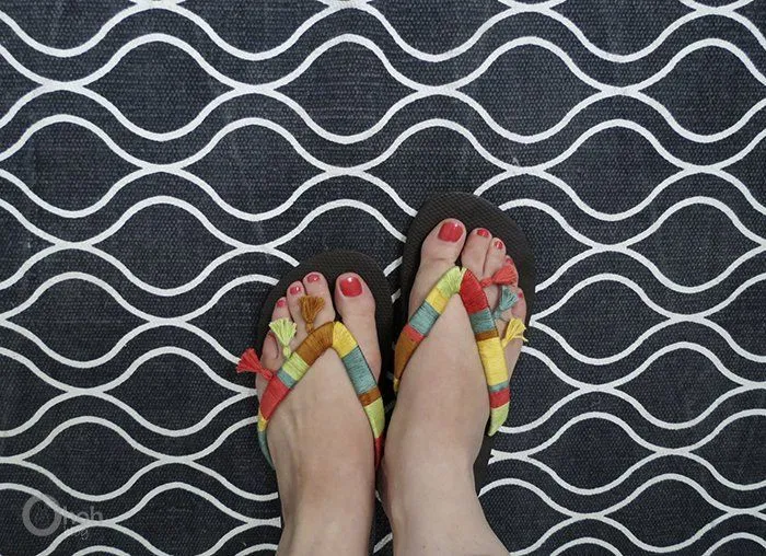 DIY Sandal Jepit Kreasi yang Nggak Ada di Toko. Tadinya Murahan Jadi Naik Levelnya 15