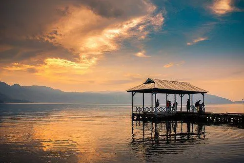 7 Destinasi Wisata di Indonesia yang Terancam Rusak. Ayo Bergerak Selamatkan Keindahan yang Tersisa! 9