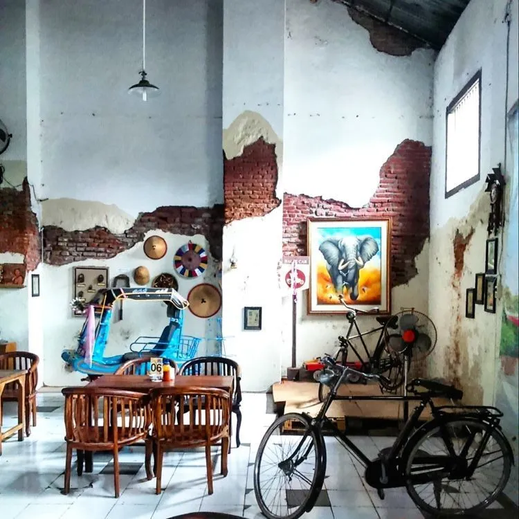 12 Cafe Instagrammable Ini Bisa Jadi Tujuanmu di Semarang! Cocok Buat Nongkrong Bareng Teman 17