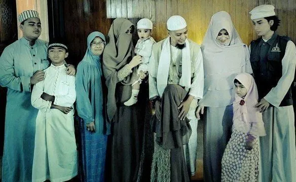Belum Lama Menikah, Larissa Chou Sudah Mengaku Ikhlas Jika Alvin Faiz akan Poligami 8