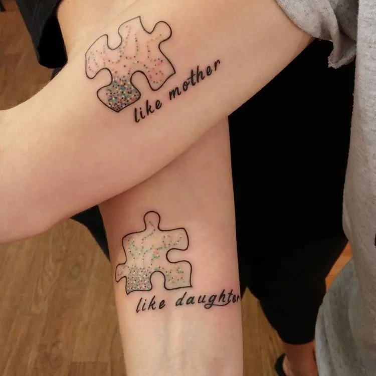 18 Inspirasi Desain Tato Ibu-Anak yang Bikin Terharu. Kalau Minat, Boleh kok Ditiru 21