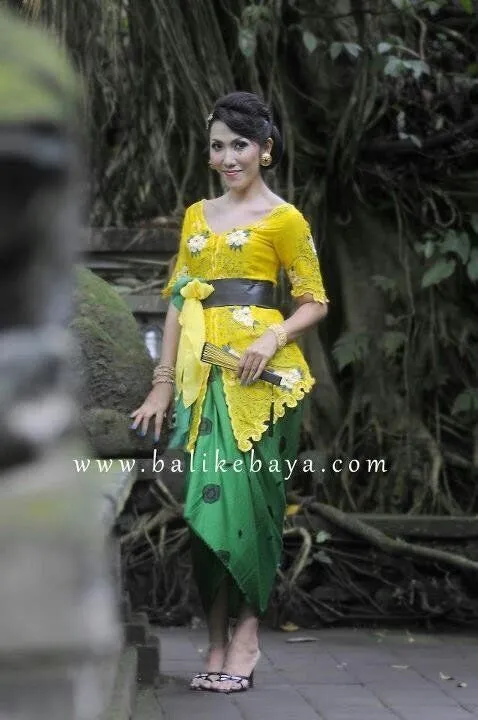 Agar Terlihat Langsing Berbalut Kebaya, Tambahkan Obi Cantik Ini sebagai Aksesorimu 15