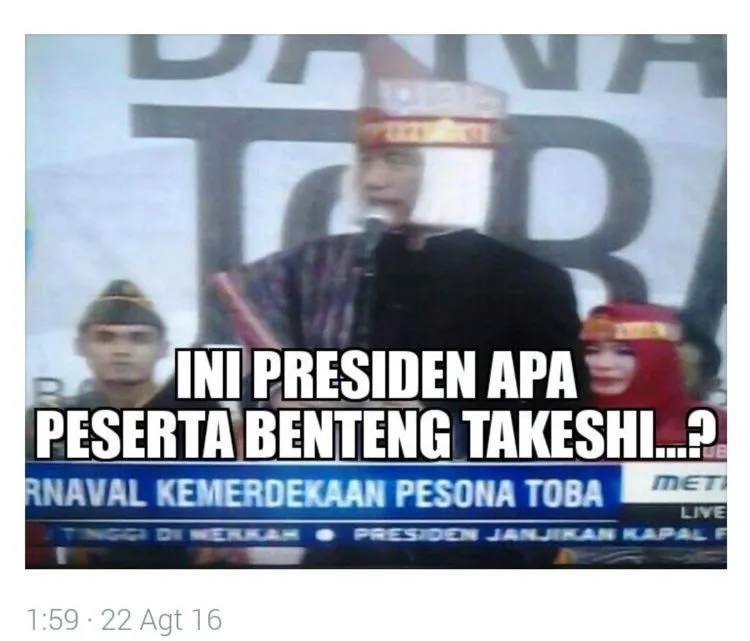Gara-Gara Memakai Topi Ini, Presiden Jokowi Diledek oleh Netizen. Padahal Ini Pakaian Adat Batak :( 11