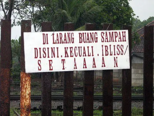 15 Foto Ini Bikin Kamu Takut Mau Nyampah Sembarangan. Kocak dan Mengena Banget! 21