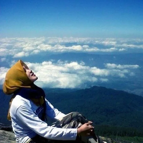 Teruntuk Partner Pendakian Tercinta. Begitu Mudah Mendaki Gunung, Kapan Mendaki Pelaminan Bersamaku? 8