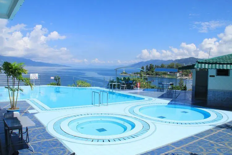 10 Kolam Renang Infinity dengan Pemandangan Terbaik. Nikmati Bersama Pasangan Tambah Asik! 14