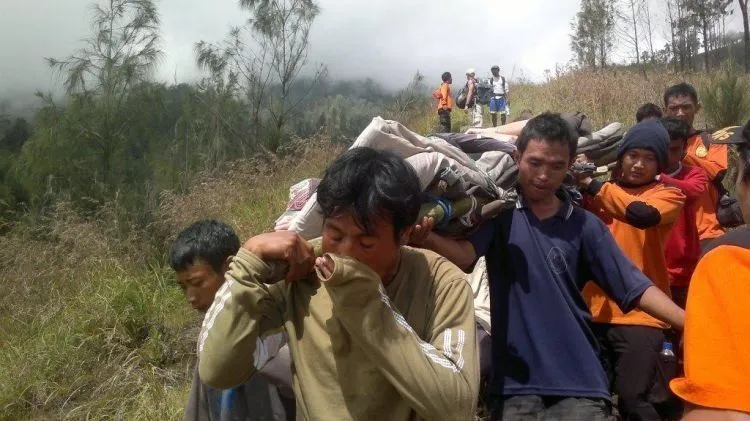 6 Kematian Tragis di Gunung Rinjani. Kamu Perlu Tahu Penyebabnya Biar Nggak Jadi Korban Selanjutnya! 7