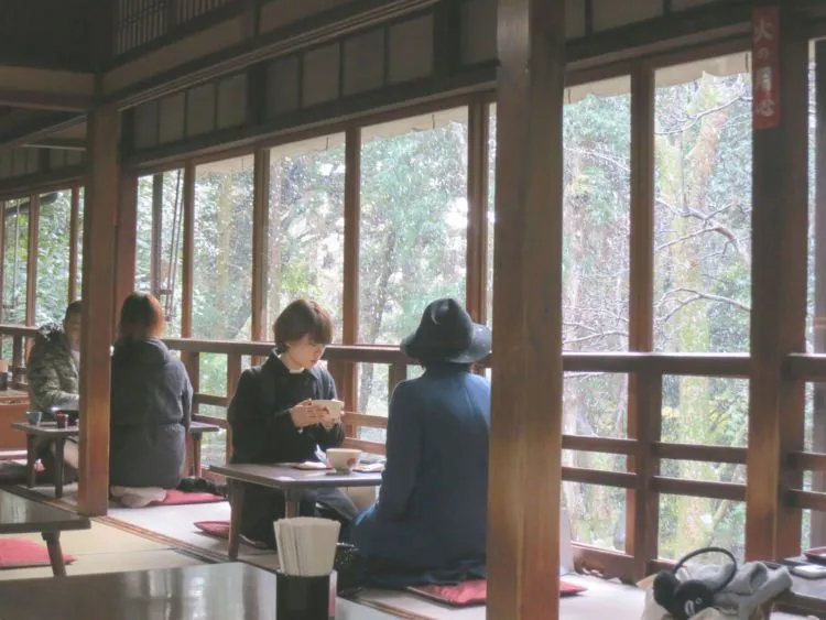 Ini Lho 14 Potret Keindahan Kyoto yang Ternyata Mirip Sama Jogja. Masa Kamu Nggak Pengen ke Sana? 24