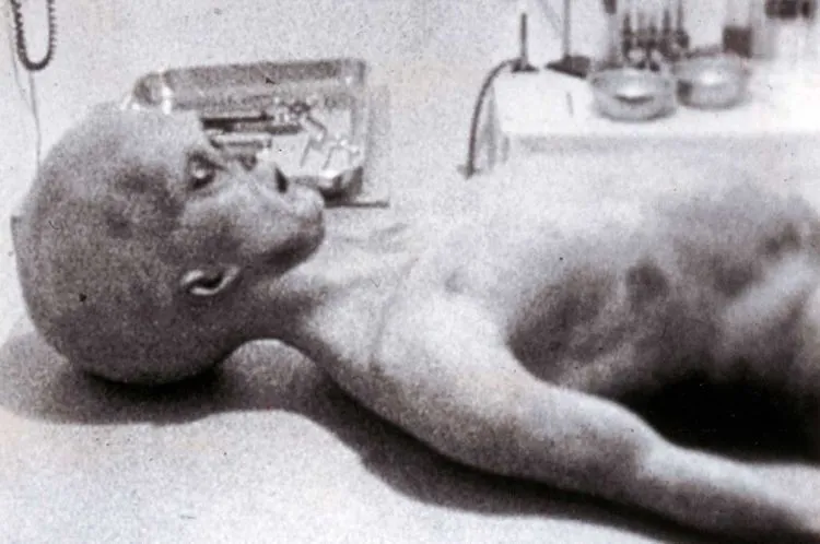 7 Hal Ini Jadi Bukti Kalau Alien Pernah Datang ke Bumi, Biar Penggemar Film Sci-fi Pada Puas! 8