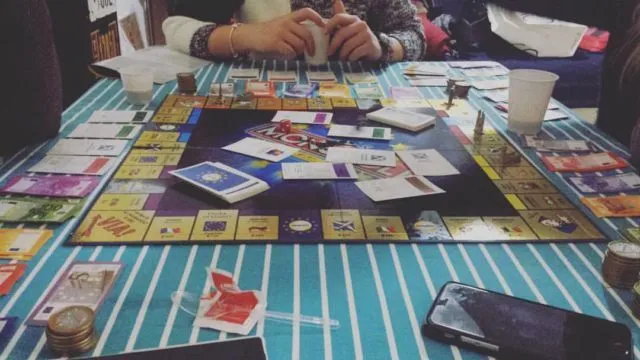 8 Permainan Jaman Kecil yang Kalau Sekarang Dimainkan, Bisa Menaikkan Kecerdasan! 10