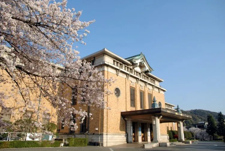 Ini Lho 14 Potret Keindahan Kyoto yang Ternyata Mirip Sama Jogja. Masa Kamu Nggak Pengen ke Sana? 26