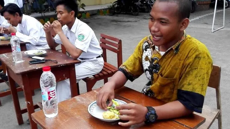 17 Lomba 17 Agustusan yang Unik Lucu dan Heboh 34