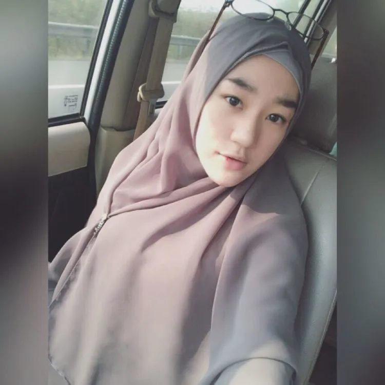 8 Fakta Unik Pernikahan Alvin Faiz dan Larissa Chou. Beberapa Bakal Bikin Kamu Tercengang! 11