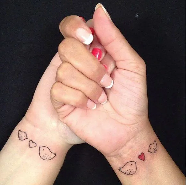 18 Inspirasi Desain Tato Ibu-Anak yang Bikin Terharu. Kalau Minat, Boleh kok Ditiru 36