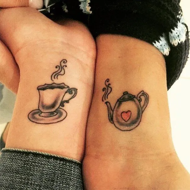 18 Inspirasi Desain Tato Ibu-Anak yang Bikin Terharu. Kalau Minat, Boleh kok Ditiru 20