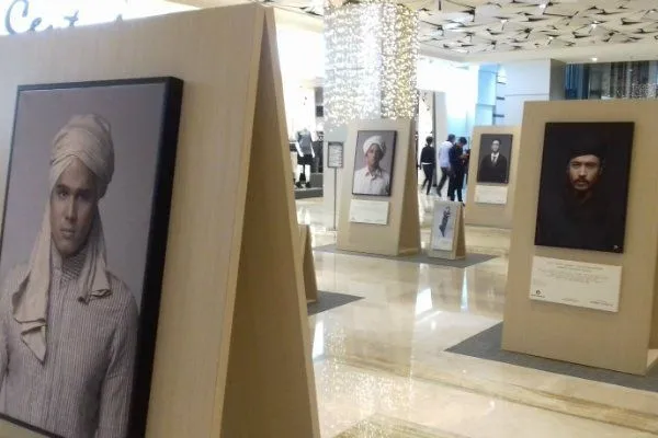 Niat Berfoto Ala Ibu Fatmawati Malah Dianggap Mirip Suzanna, Begini Nih Tanggapan Prilly Latuconsina 4