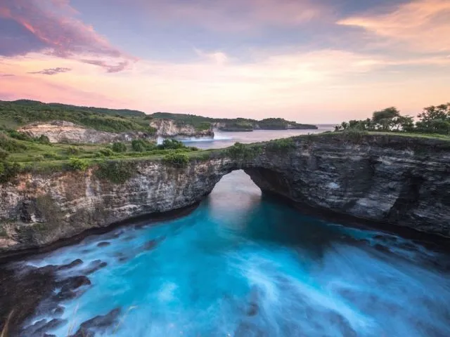 Biar ke Bali Nggak ke Situ-Situ Aja, Kamu Harus Kunjungi 10 Tempat Unik di Bali Ini. Aneh tapi Nyata! 15