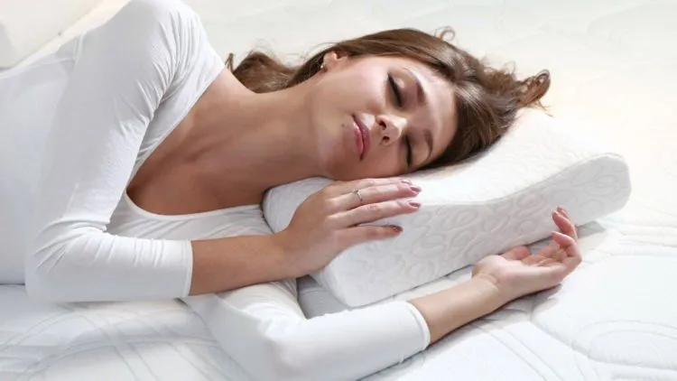 Ternyata Posisi Tidur Miring ke Kiri Itu Dianjurkan. 10 Manfaat Ini yang Akan Kamu Dapatkan 16