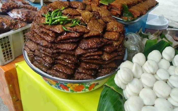Walau Murah Meriah, 7 Makanan Warteg Ini Bisa Bikin Berat Badanmu Selalu Ideal 14