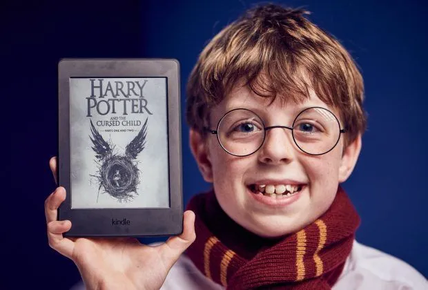 Bersoraklah Wahai Pembaca Setia Harry Potter, Buku Seri Kedelapan Akhirnya Terbit! 10