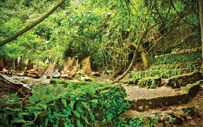 Jelajahi Uniknya Desa Trunyan yang Identik Dengan Wisata Bertema Pemakaman. Kapan Kamu Akan Bertandang? 13
