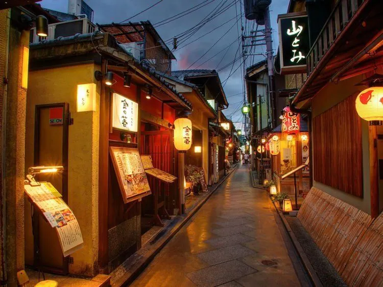 Ini Lho 14 Potret Keindahan Kyoto yang Ternyata Mirip Sama Jogja. Masa Kamu Nggak Pengen ke Sana? 28