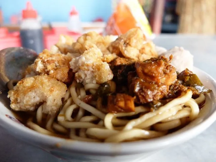 Mie Ayam Lovers, Kamu Harus Jelajahi 10 Warung Mie Ayam Terenak di Jogja Ini Deh! Bikin Nagih 14