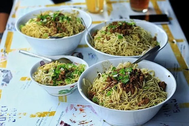 Mie Ayam Lovers, Kamu Harus Jelajahi 10 Warung Mie Ayam Terenak di Jogja Ini Deh! Bikin Nagih 20