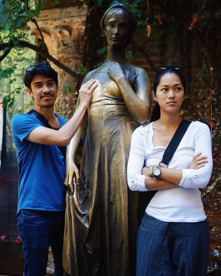 10 Foto Liburan Prisia Nasution dan Suaminya Ini Sederhana Banget, Hampir Nggak Kayak Artis. Apik! 18