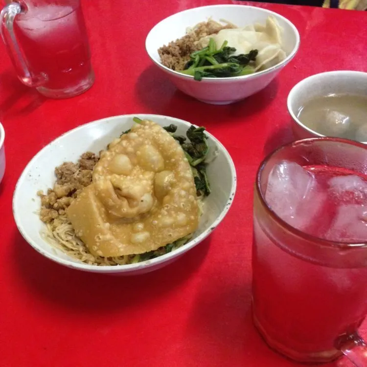 Mie Ayam Lovers, Kamu Harus Jelajahi 10 Warung Mie Ayam Terenak di Jogja Ini Deh! Bikin Nagih 16
