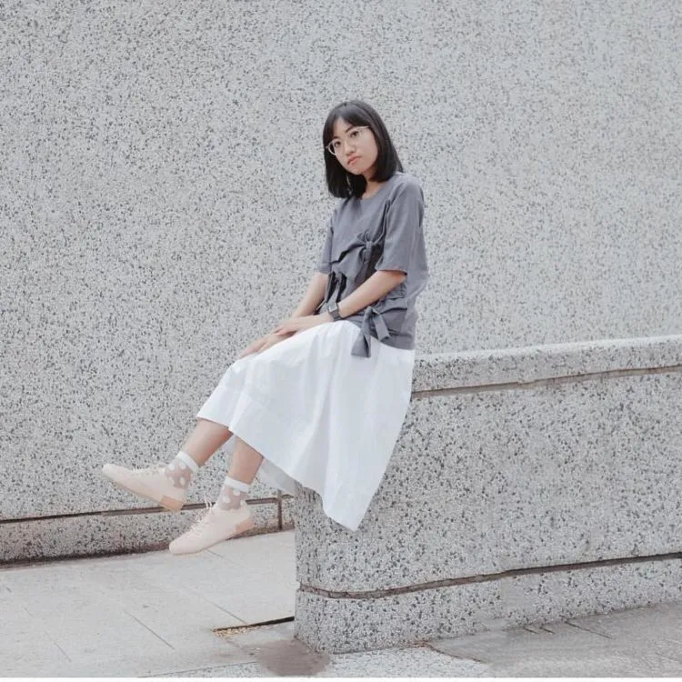 8 Dandanan Simple yang Bikin Kamu Tetep Cantik. Biar Nggak Pasaran dan Menonjolkan Sisi Eleganmu 16