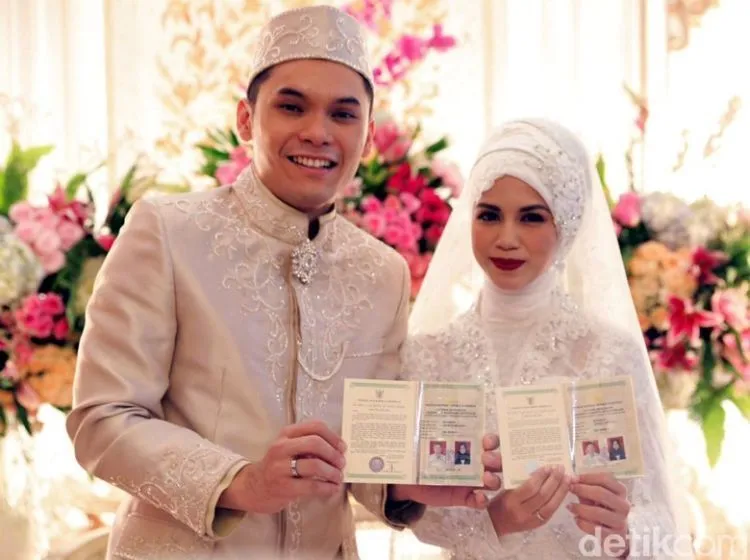 Kilas Balik Asmara Ben Kasyafani-Marshanda, Siapa Tahu Egi John atau Kamu Bisa Belajar Move On 12