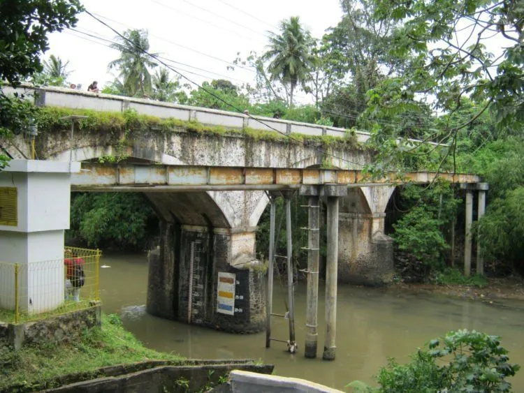 Misteri Jembatan Panus Depok yang Berusia Lebih Dari 100 Tahun. Sarat Akan Kejadian Tak Kasat Mata! 12