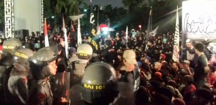 15 Jenis Penonton Konser Saat Ini. Nomor 13 dan 14 Mungkin Hanya Bisa Ditemui Di Indonesia 28