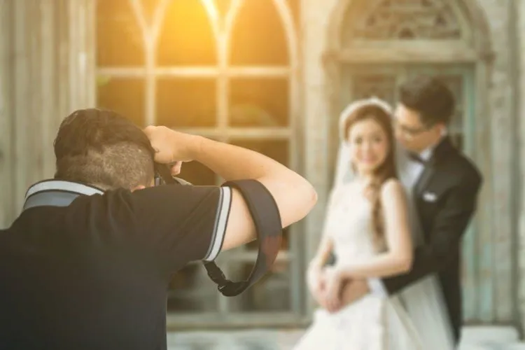 Banyak Cowok Minder Kalau Ceweknya Punyai Karier Lebih Tinggi. 5 Cara Ini Ampuh Buat Mengatasinya 8