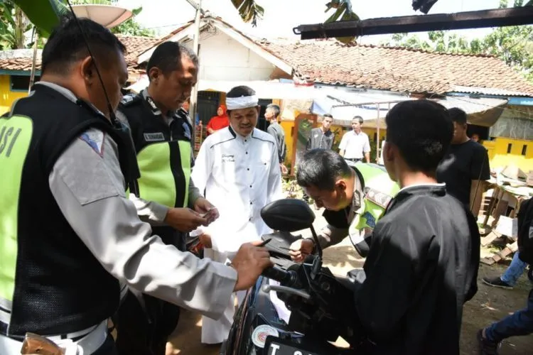 Inilah 10 Peraturan Unik yang Cuma Ada di Purwakarta. Bikin Heran Tapi ya Kadang Lucu Juga 11