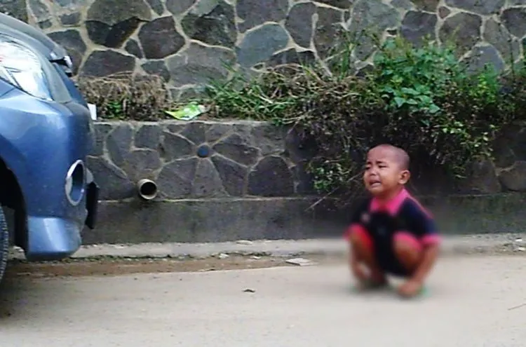 Kalau Atlet Renang Aja Disensor, Lama-Lama Hidup Kita Jadi Blur Semua Kayak 13 Foto Ini. Sebal Deh! 26