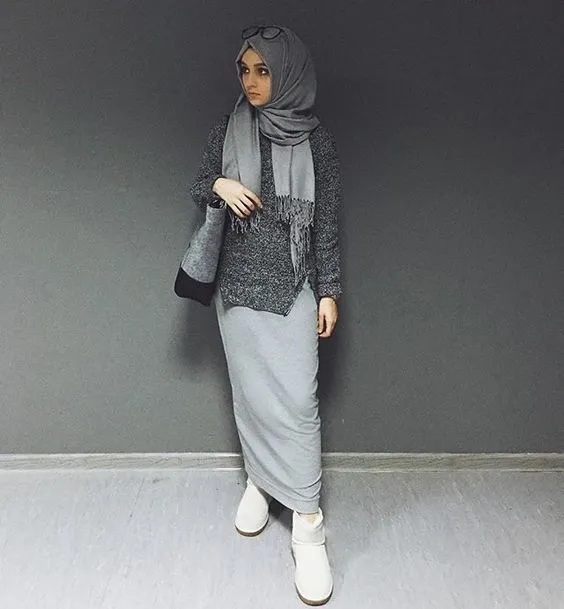 10 Inspirasi Pakaian Hijab Sporty Sekaligus Sopan untuk Kamu si Tomboy yang Aktif! 18