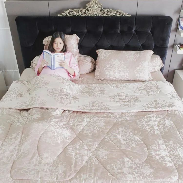 Persiapan Melahirkan Unik nan Cantik A La Chelsea Olivia, Calon Ibu Muda Bisa Tiru Lho 4