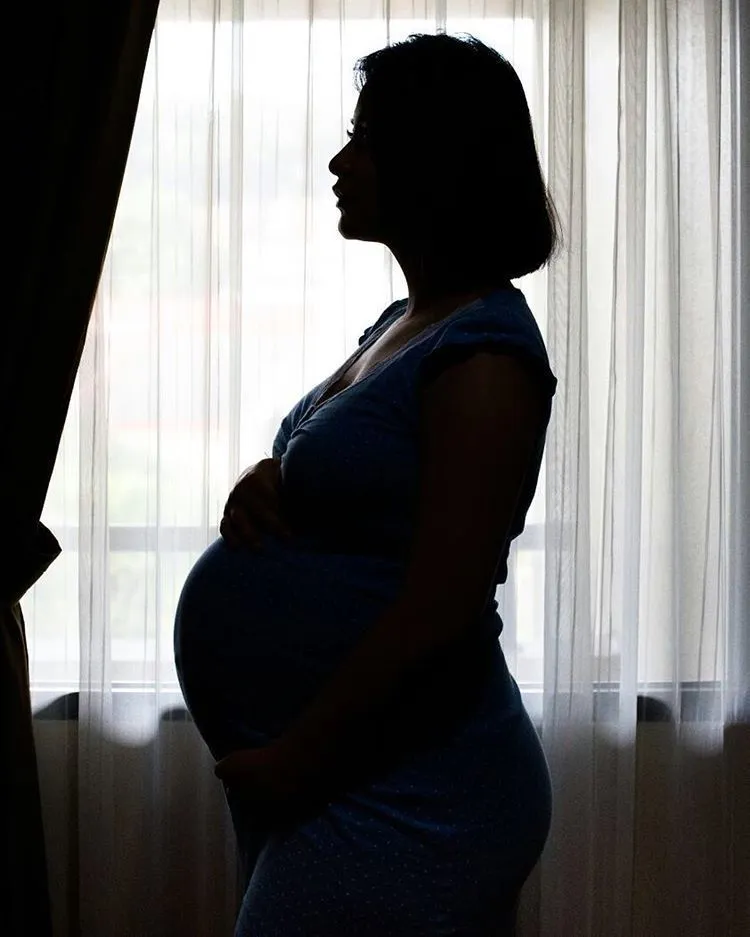 Kehamilan Adalah Anugerah, Abadikan Tahapannya dengan Inspirasi Foto Prenatal A La Chelsea Olivia Ini 21