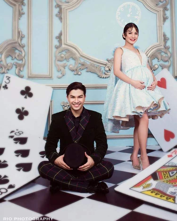 Kehamilan Adalah Anugerah, Abadikan Tahapannya dengan Inspirasi Foto Prenatal A La Chelsea Olivia Ini 25