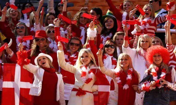 Cowok Lihatlah Negara Denmark. Mereka Adalah Masyarakat Dengan Pengertian Tinggi Pada Cewek 8