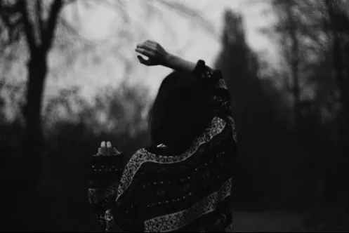 Kenal Lebih Dekat dengan Bipolar. Sindrom yang Bikin Kamu Nangis dan Ketawa di Saat Berdekatan 11