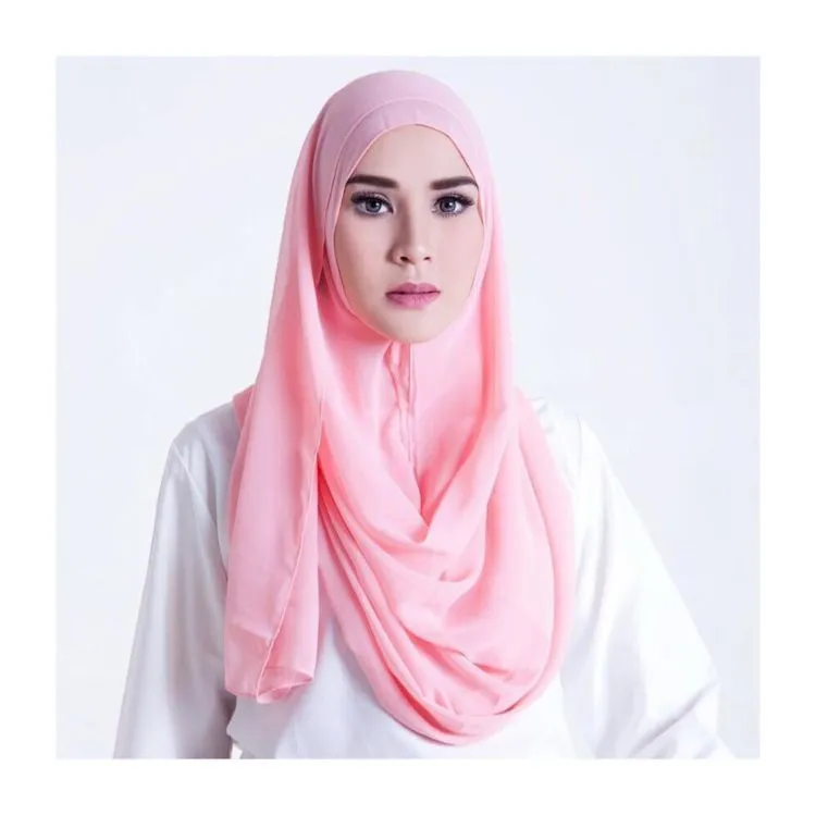 Inilah 13 Jawaban untuk Kamu, Hijaber yang Tak Suka Pakai Jarum: Jilbab Instan! 18