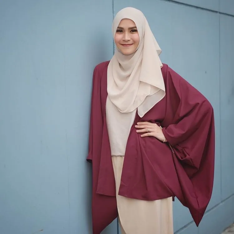Inilah 13 Jawaban untuk Kamu, Hijaber yang Tak Suka Pakai Jarum: Jilbab Instan! 14