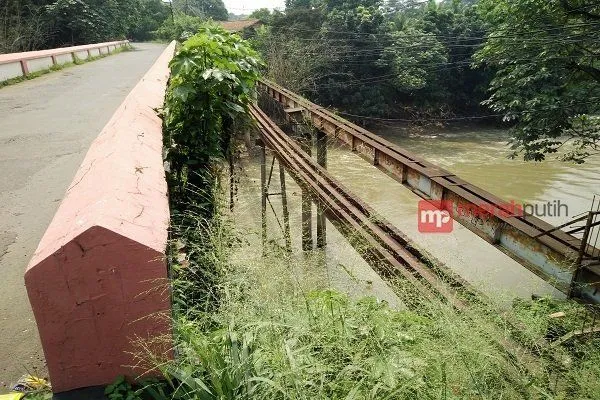 Misteri Jembatan Panus Depok yang Berusia Lebih Dari 100 Tahun. Sarat Akan Kejadian Tak Kasat Mata! 9