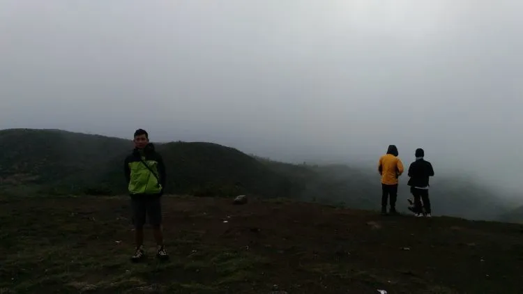 Kamu yang Bisa Merasakan Kehadiran Setan, Hal-hal Aneh Ini Pasti Kamu Rasakan pas Jalan-jalan! 12