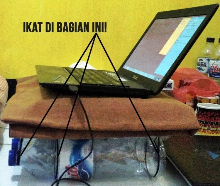 Meja Laptop Nggak Perlu Beli, Kamu Bisa Buat Sendiri dengan Langkah-langkah Ini! 12